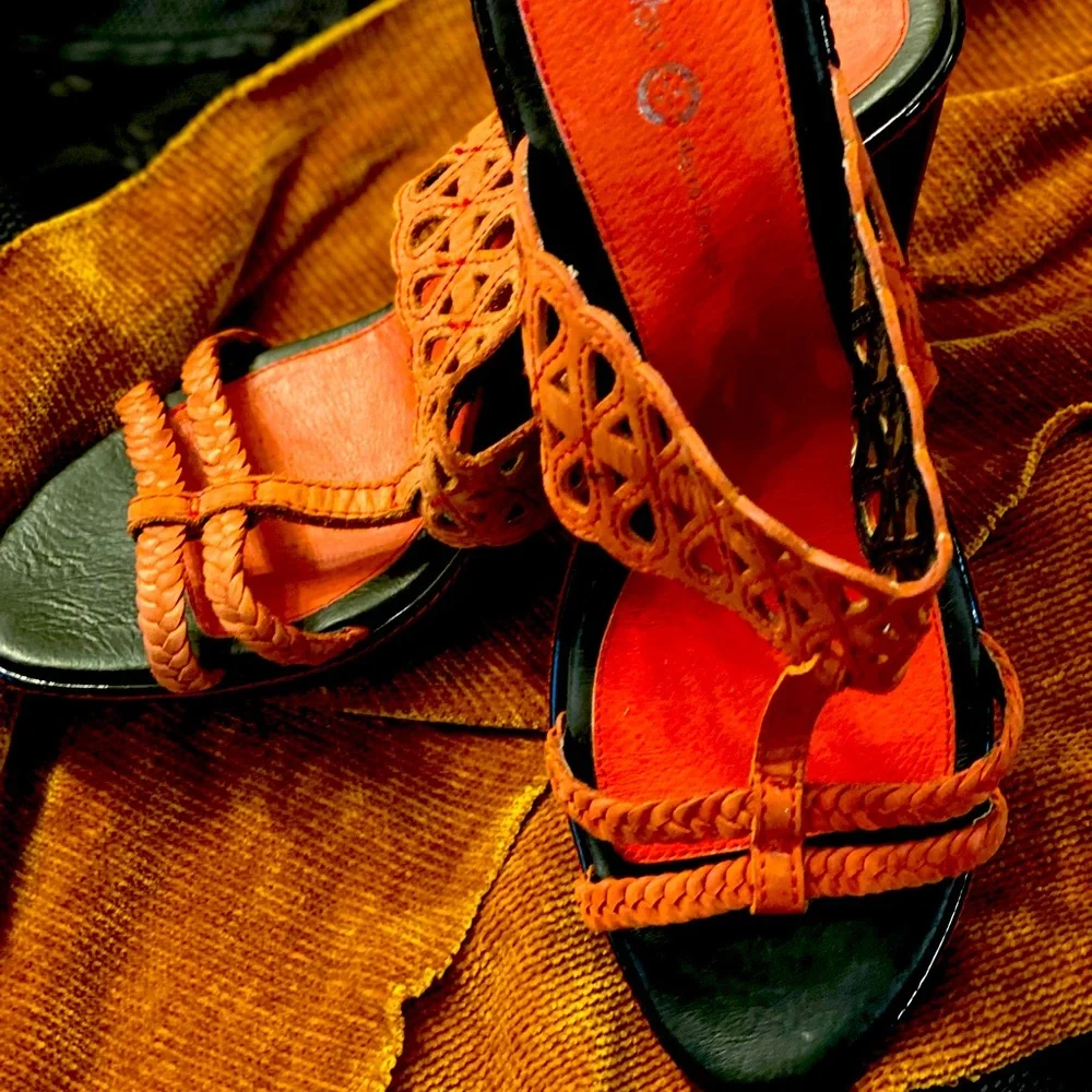 Jambu Metro Luxe Sandals Red Leather - Picture 3 of 3